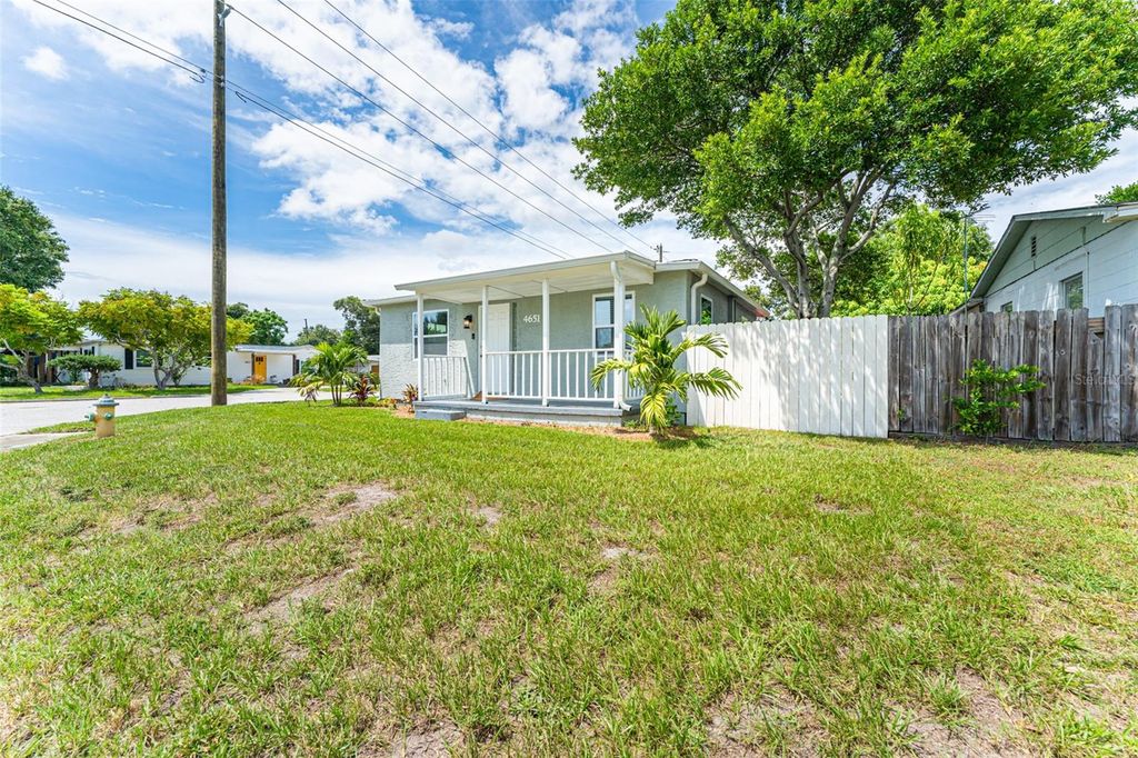 Photo of 4651 22nd Avenue N, St Petersburg, FL 33713 (MLS # TB8502652)