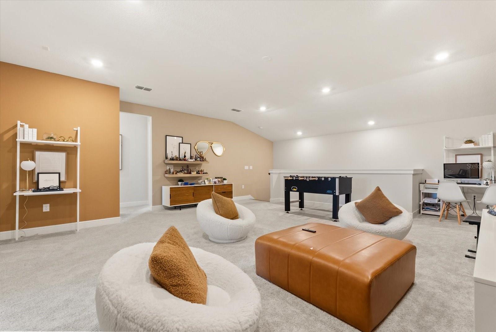 ESTS/LAKEVIEW PRESERVE - Residential