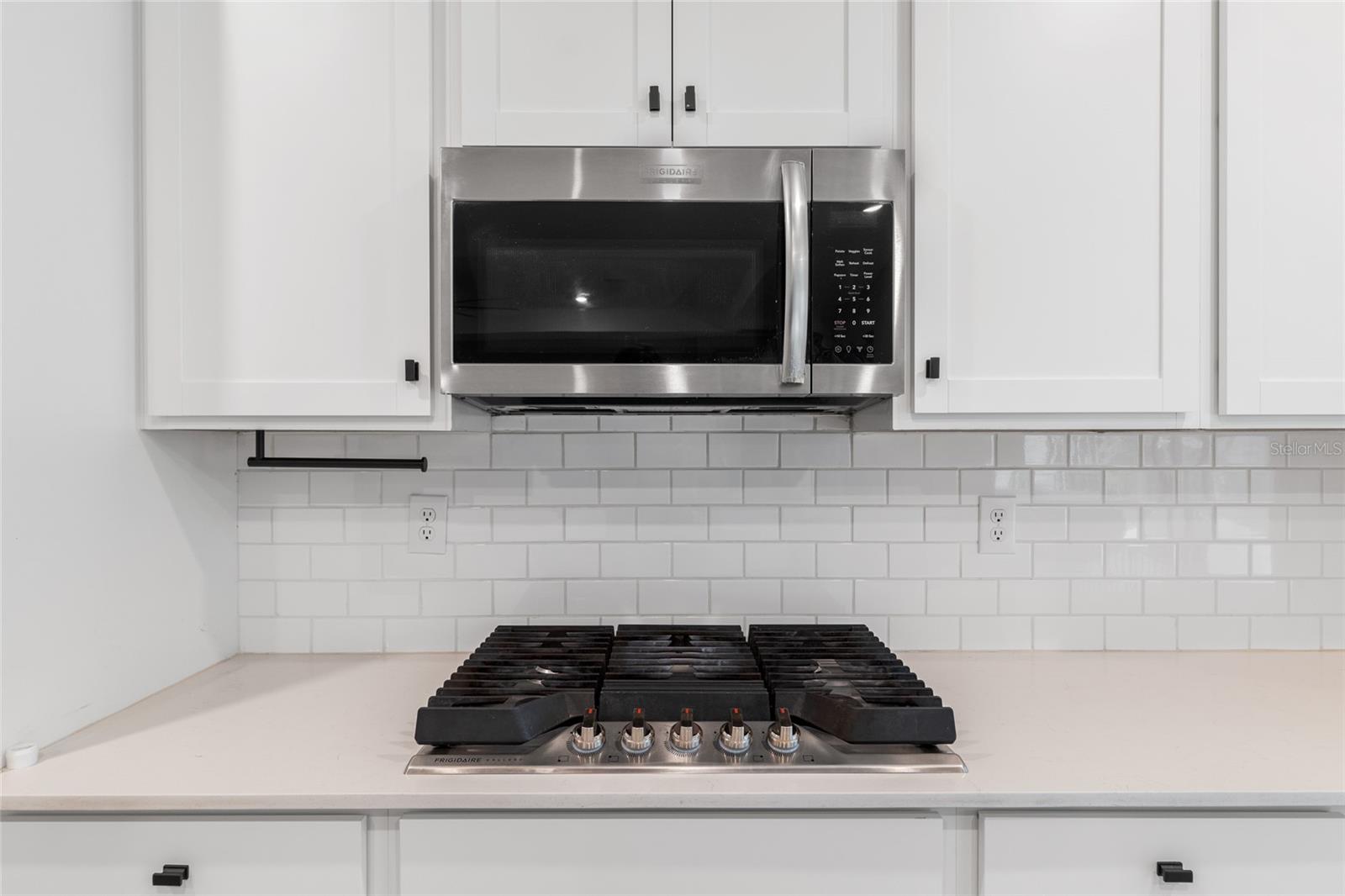 BELLECHASE OAK HAMMOCK - Residential