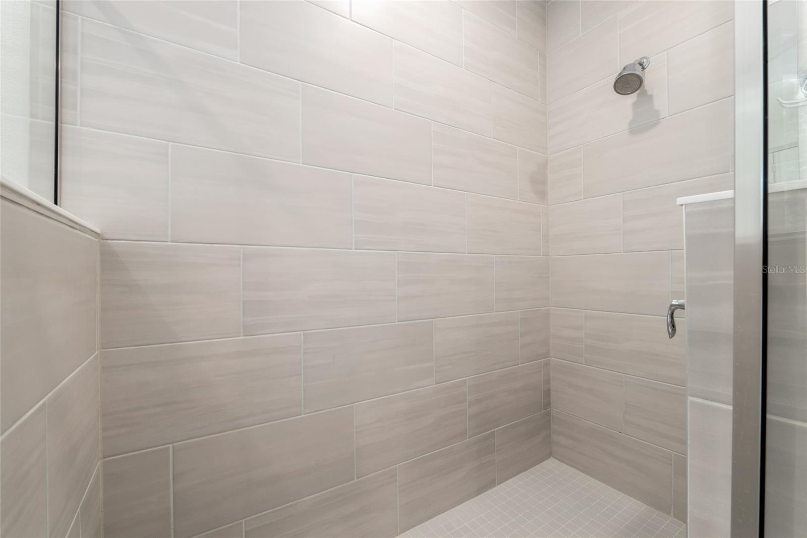 BELLECHASE OAK HAMMOCK - Residential