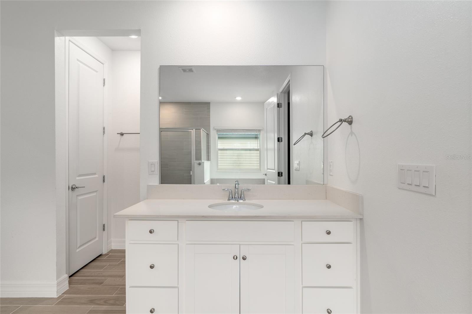 BELLECHASE OAK HAMMOCK - Residential