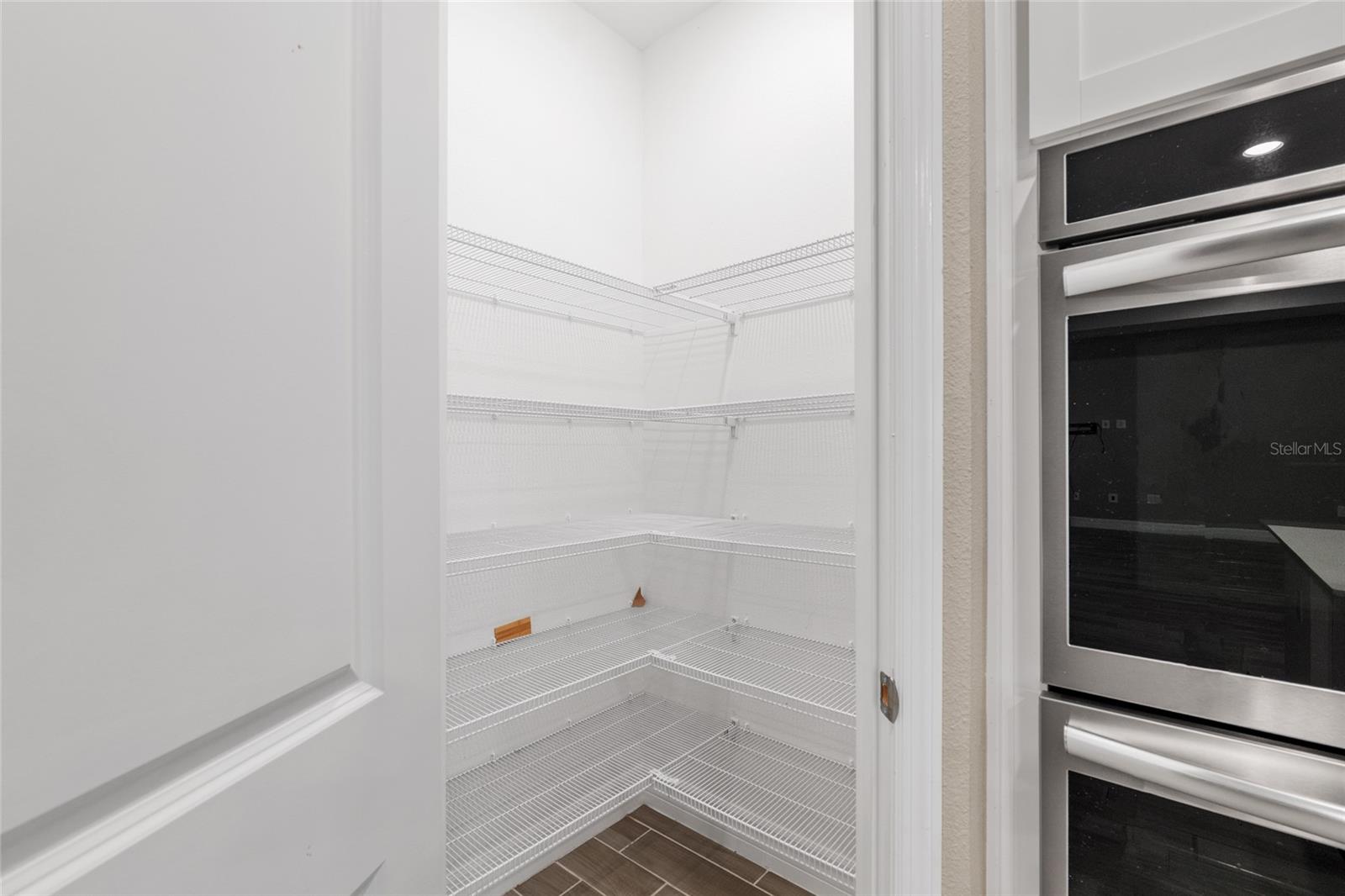 BELLECHASE OAK HAMMOCK - Residential