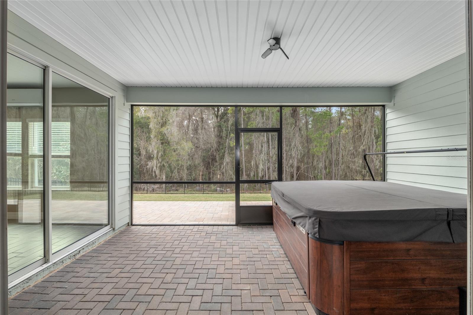 BELLECHASE OAK HAMMOCK - Residential