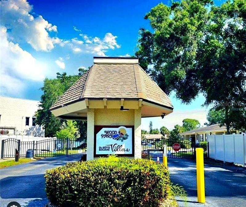 DESOTO SQUARE VILLAS - Residential