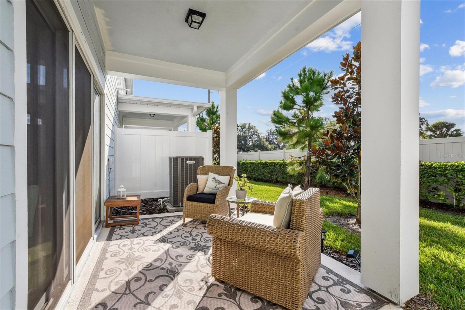 GRAYSON SQUARE - Residential