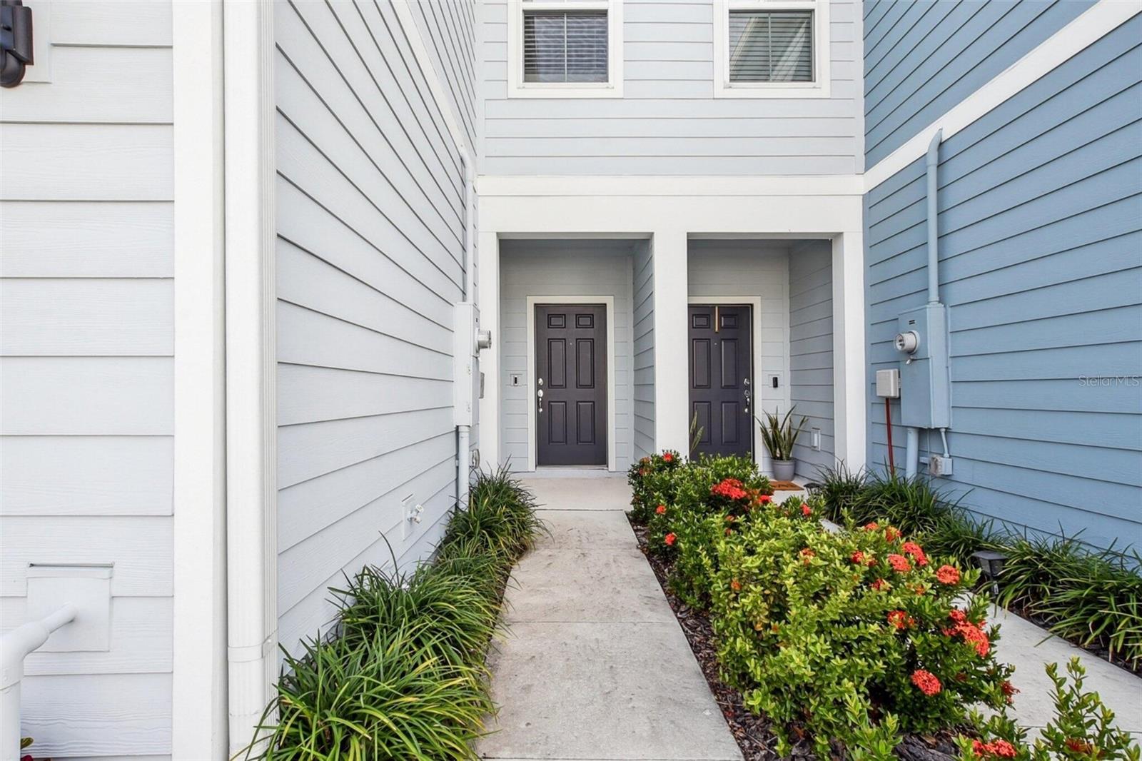 GRAYSON SQUARE - Residential