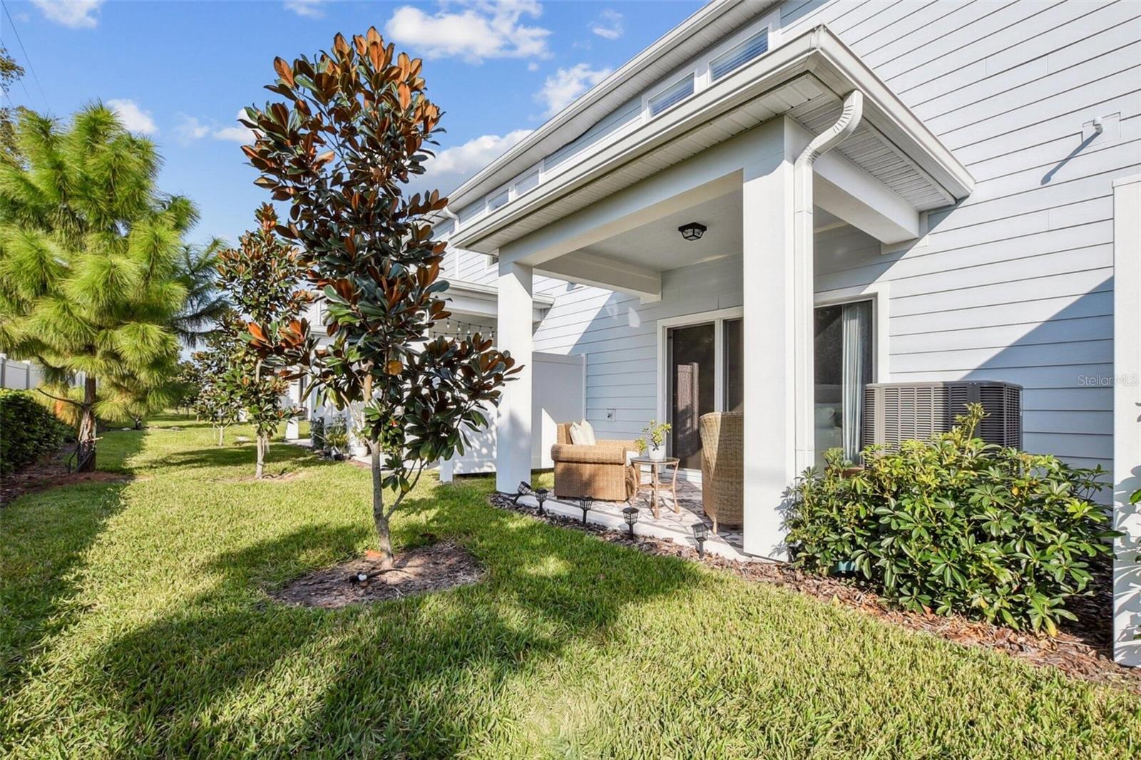 GRAYSON SQUARE - Residential