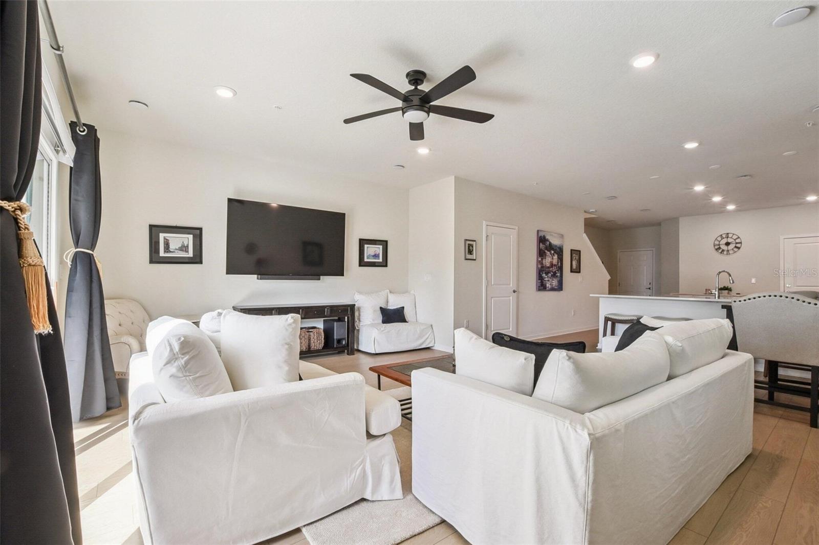 2808 BRIGHT BIRD LANE