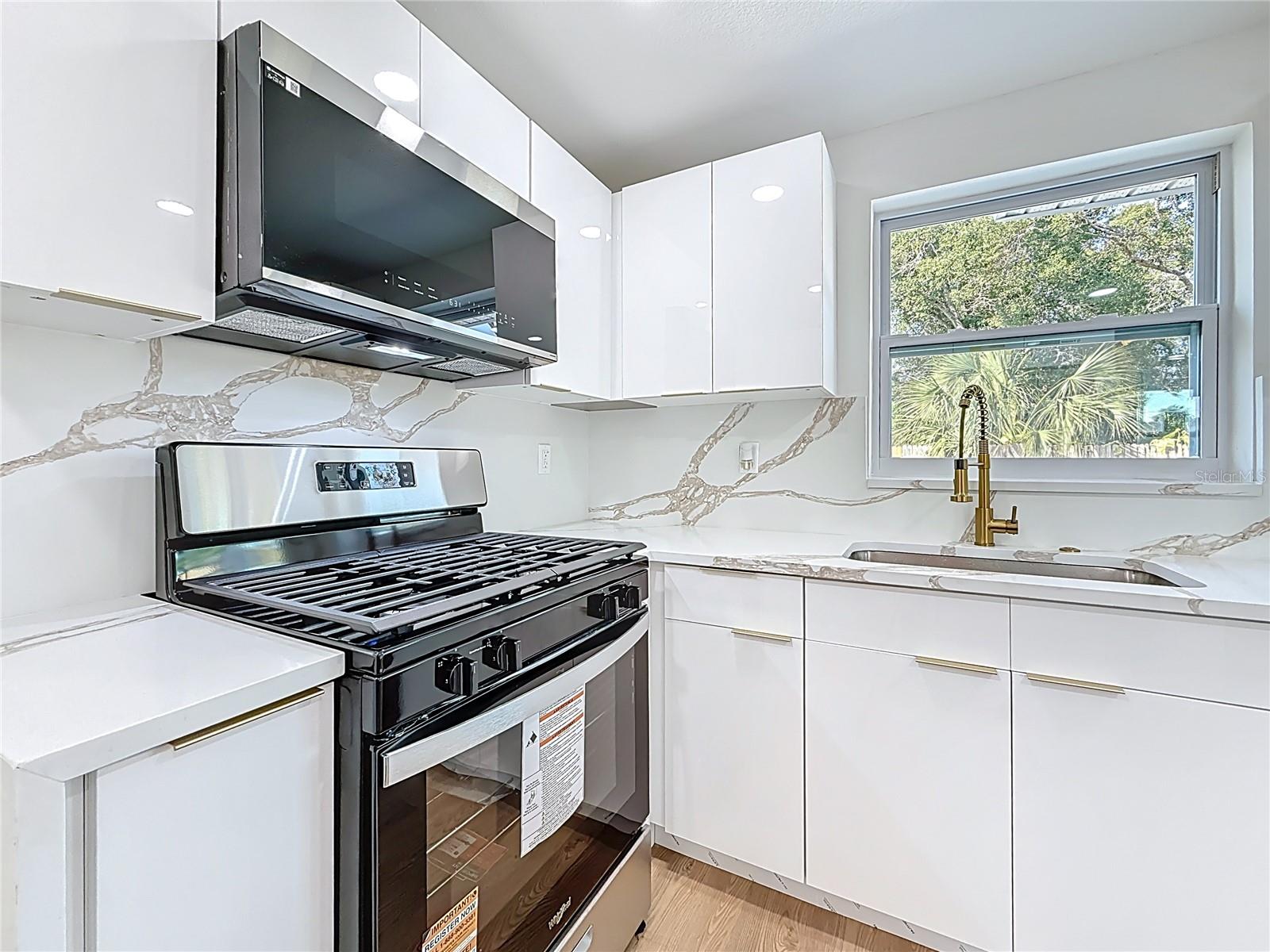 GREENDALE ESTATES 2ND ADD - Residential