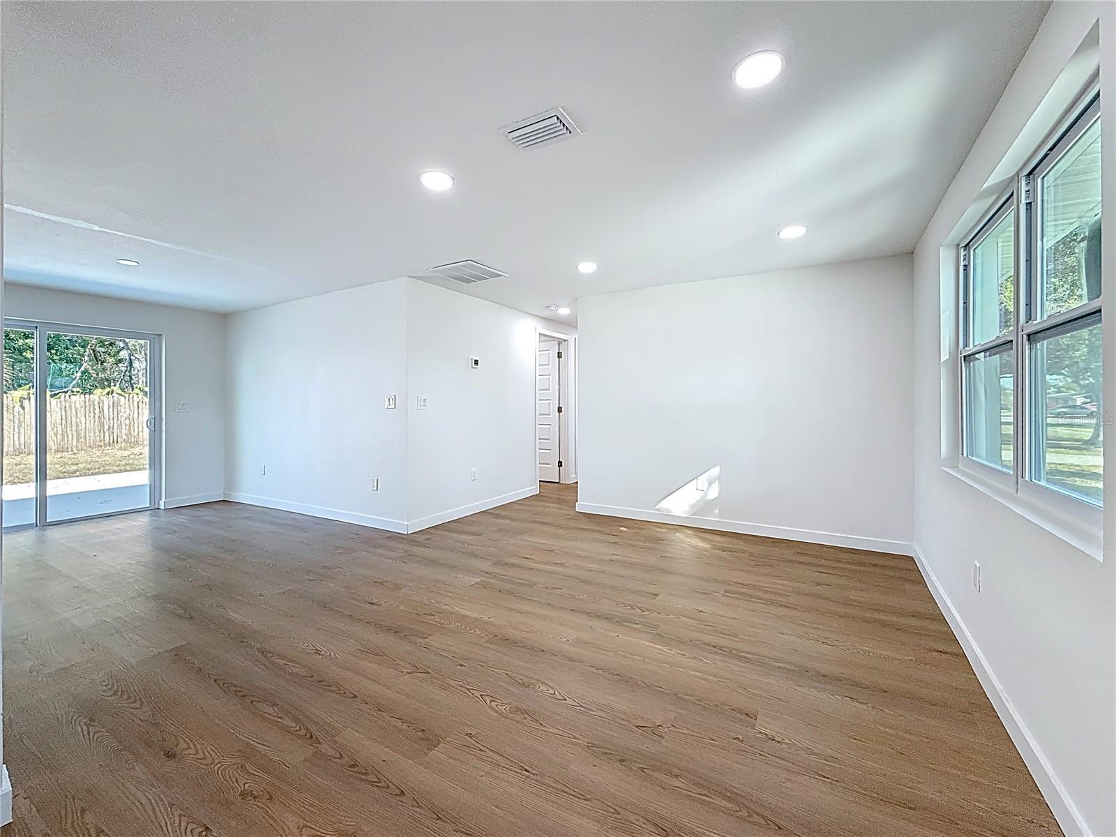 GREENDALE ESTATES 2ND ADD - Residential