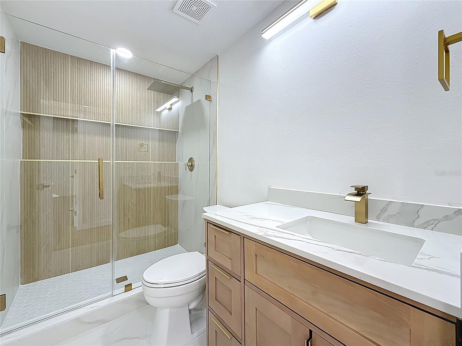 GREENDALE ESTATES 2ND ADD - Residential