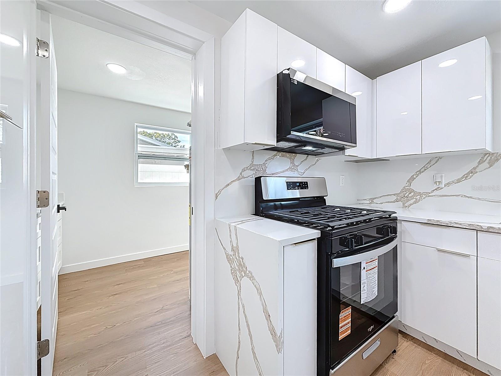 GREENDALE ESTATES 2ND ADD - Residential