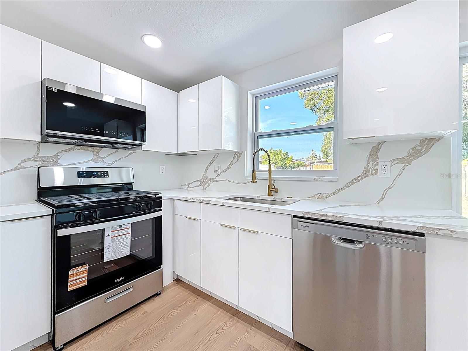 GREENDALE ESTATES 2ND ADD - Residential