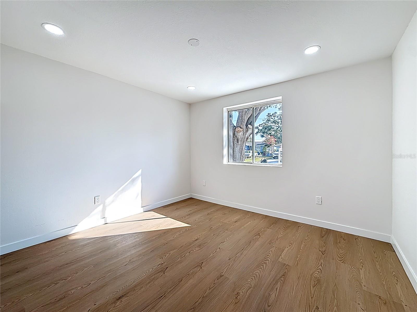 GREENDALE ESTATES 2ND ADD - Residential