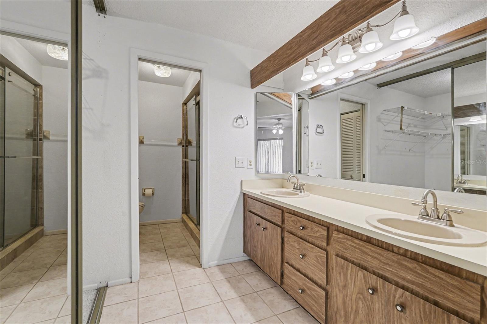 WALDEN LAKE FAIRWAY VILLAS UNIT II - Residential