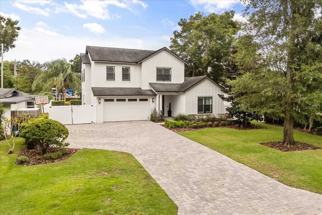 Photo of 1306 Lindenwood Lane, Winter Park, FL 32792 (MLS # O6351012)