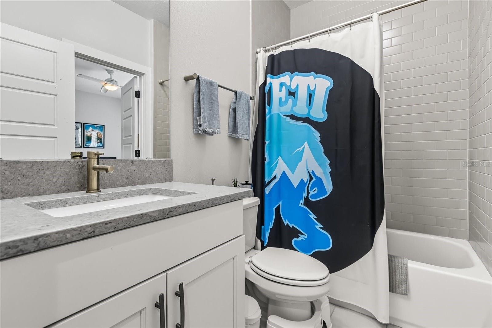 KENILWORTH ESTATES - Residential