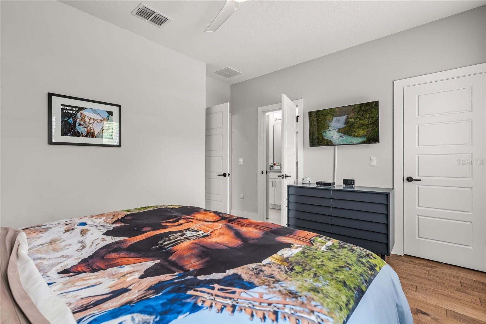 KENILWORTH ESTATES - Residential