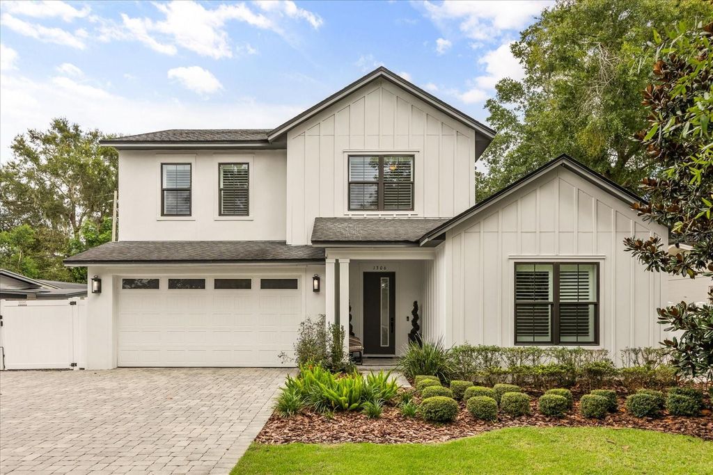 Photo of 1306 Lindenwood Lane, Winter Park, FL 32792 (MLS # O6351012)