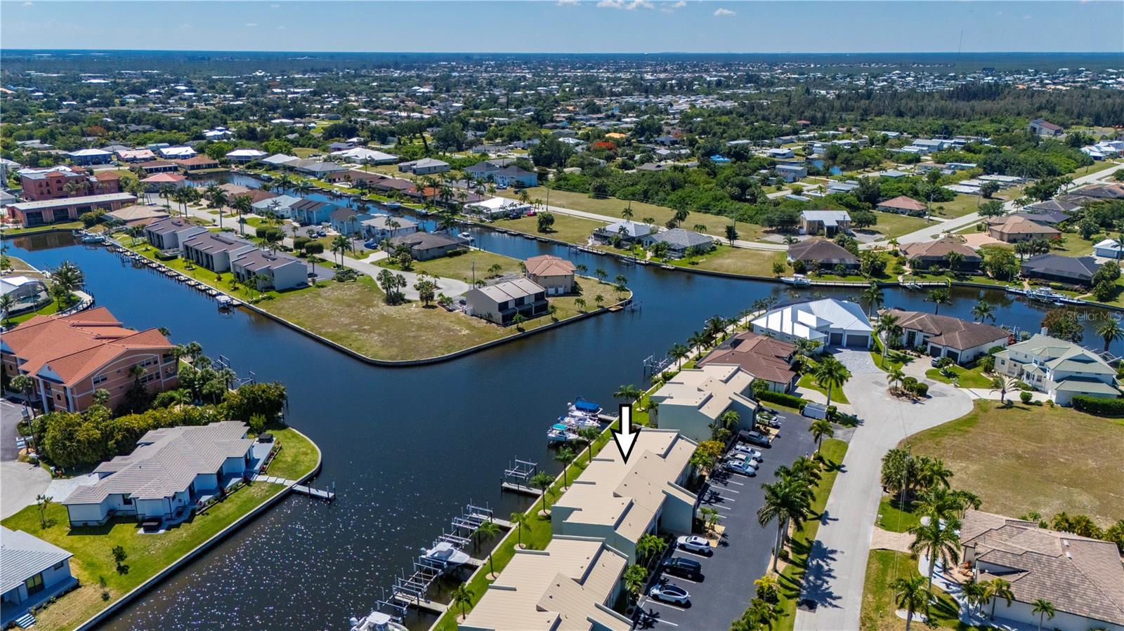 GOLDEN SANDS - Residential