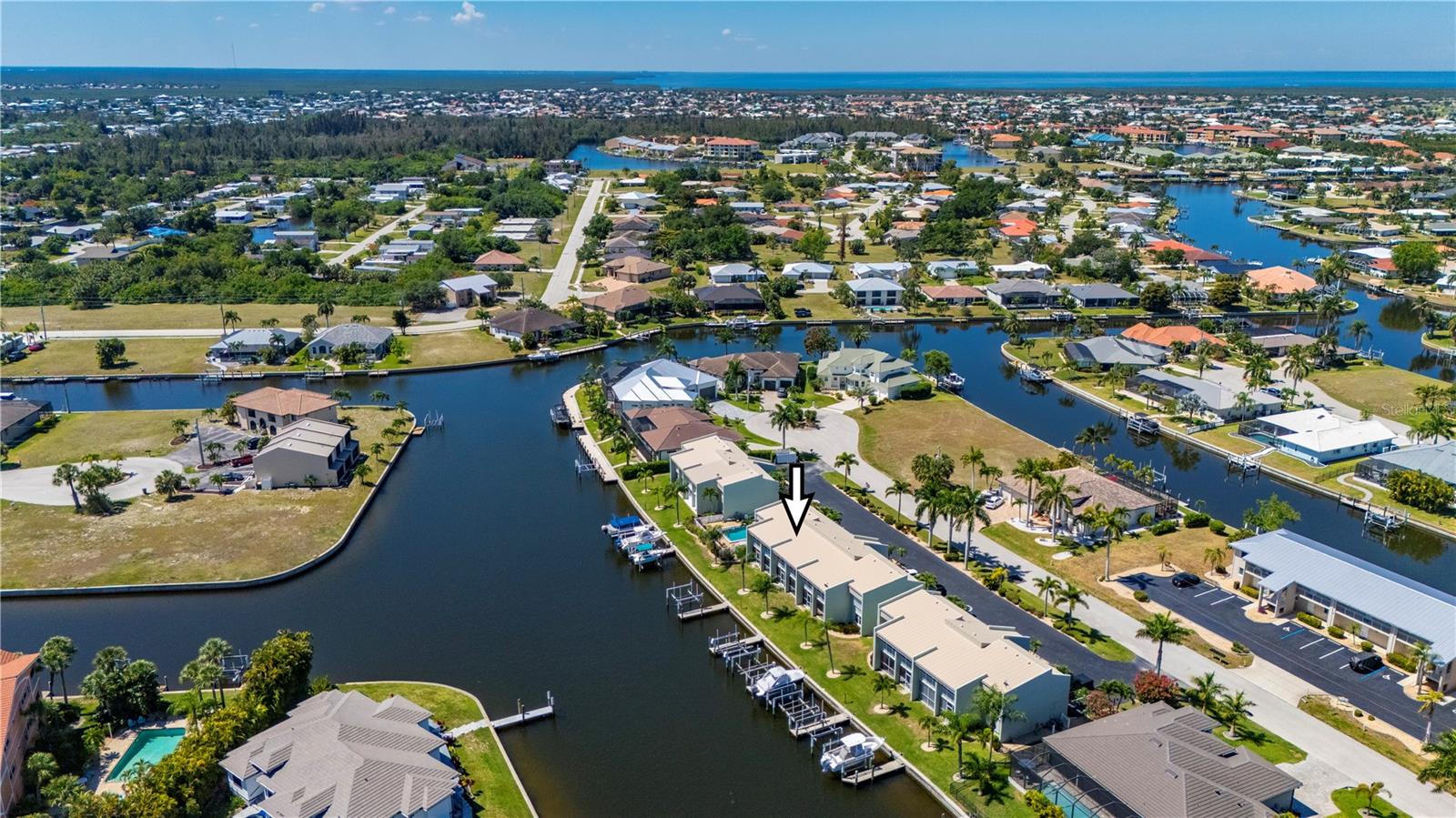 GOLDEN SANDS - Residential