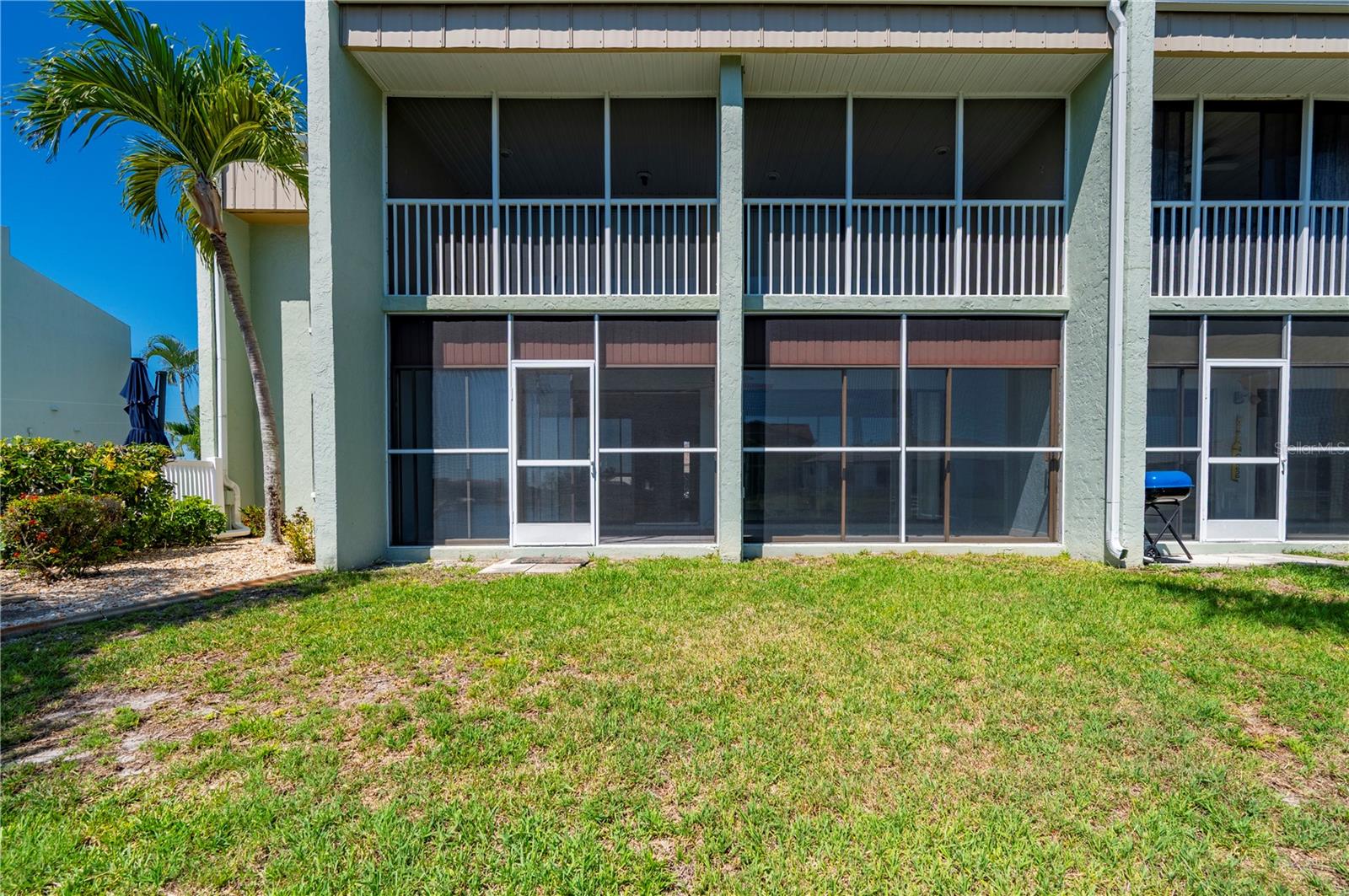 GOLDEN SANDS - Residential