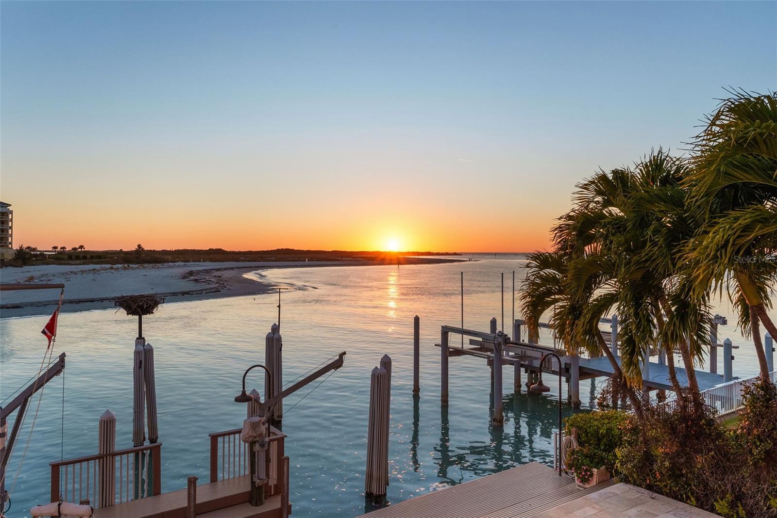 TIERRA VERDE UNIT 1 4TH REP TR B REP - Residential