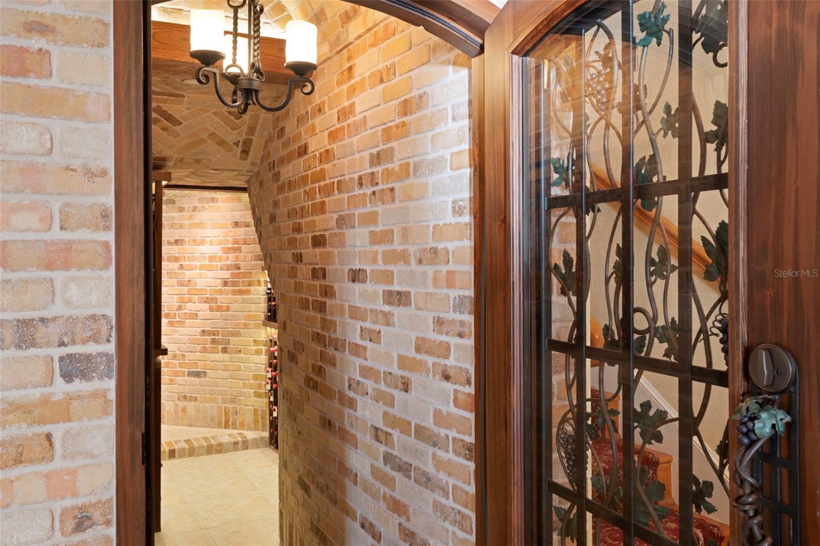 TIERRA VERDE UNIT 1 4TH REP TR B REP - Residential