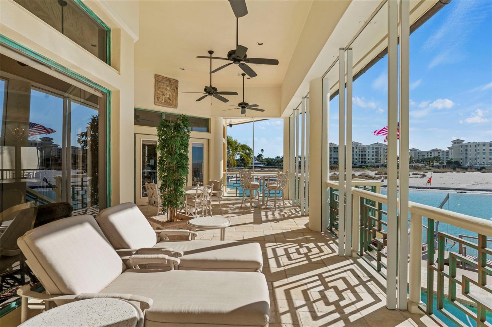 TIERRA VERDE UNIT 1 4TH REP TR B REP - Residential