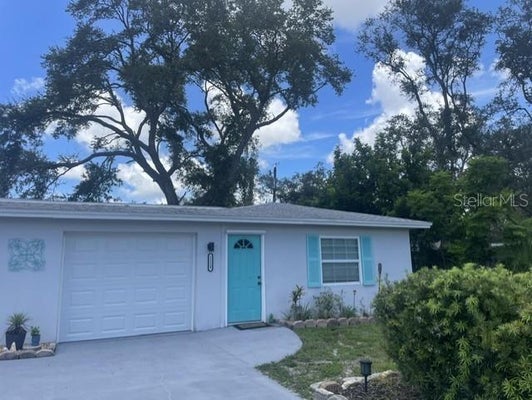 2229 MONTCLAIR DR, SARASOTA, FL 34231 - Image e11bc00e7fbc1f466169692b5d6ccbc8/3729999130