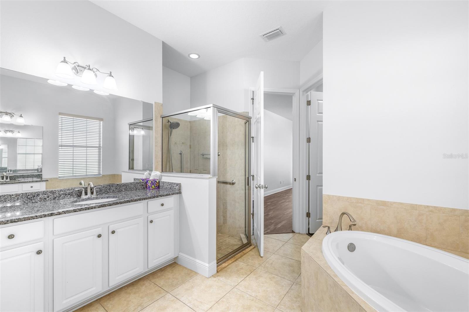 LAKESHORE RANCH PH I - Residential