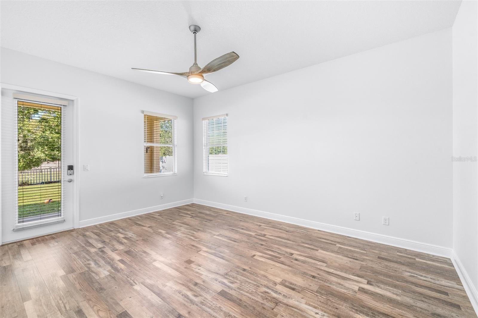 LAKESHORE RANCH PH I - Residential
