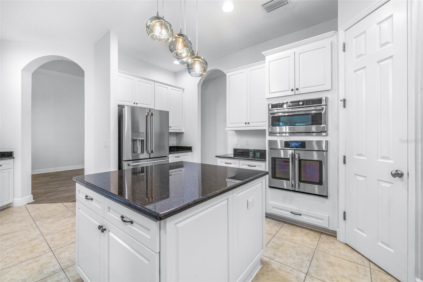 LAKESHORE RANCH PH I - Residential