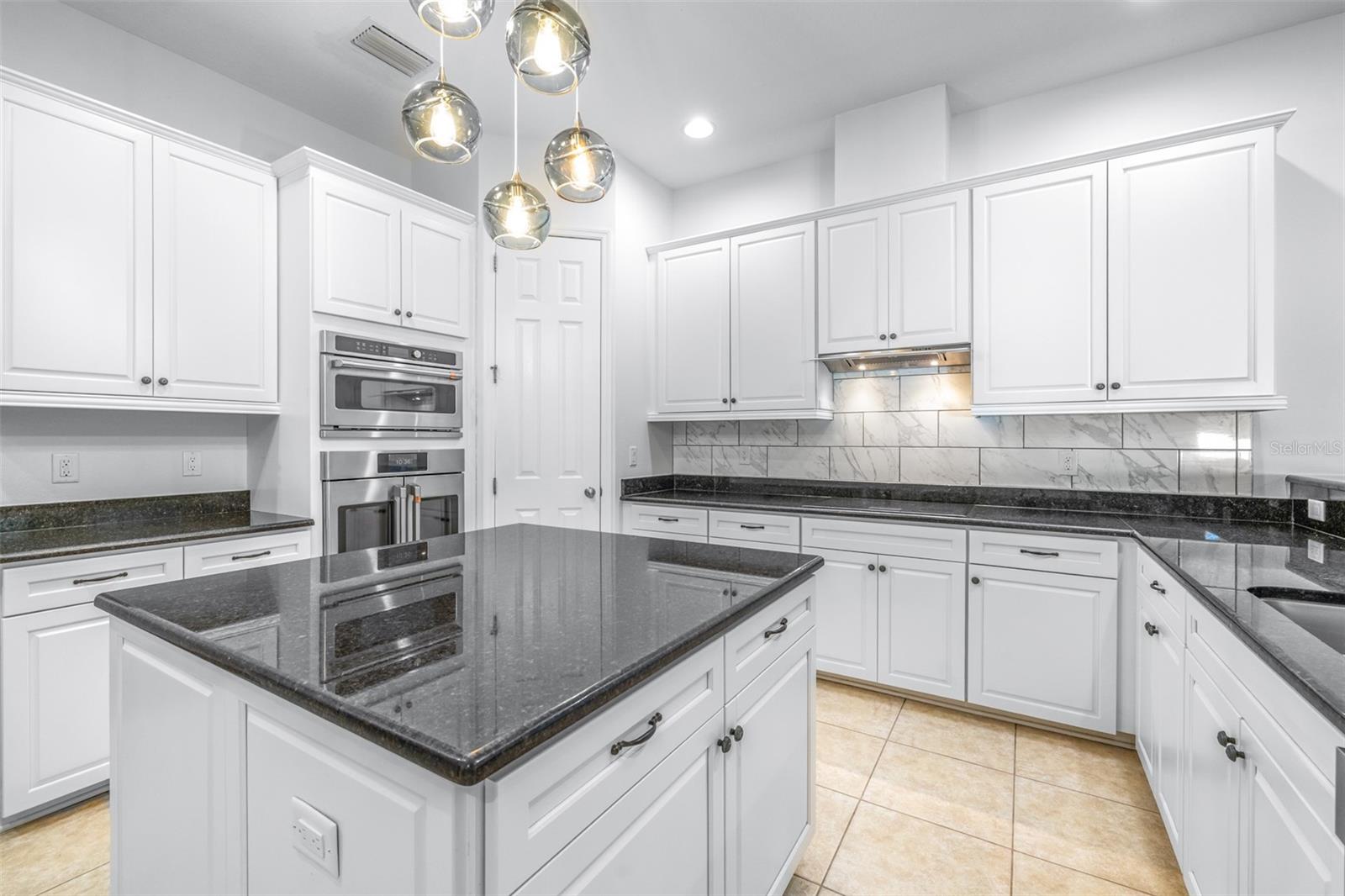 LAKESHORE RANCH PH I - Residential
