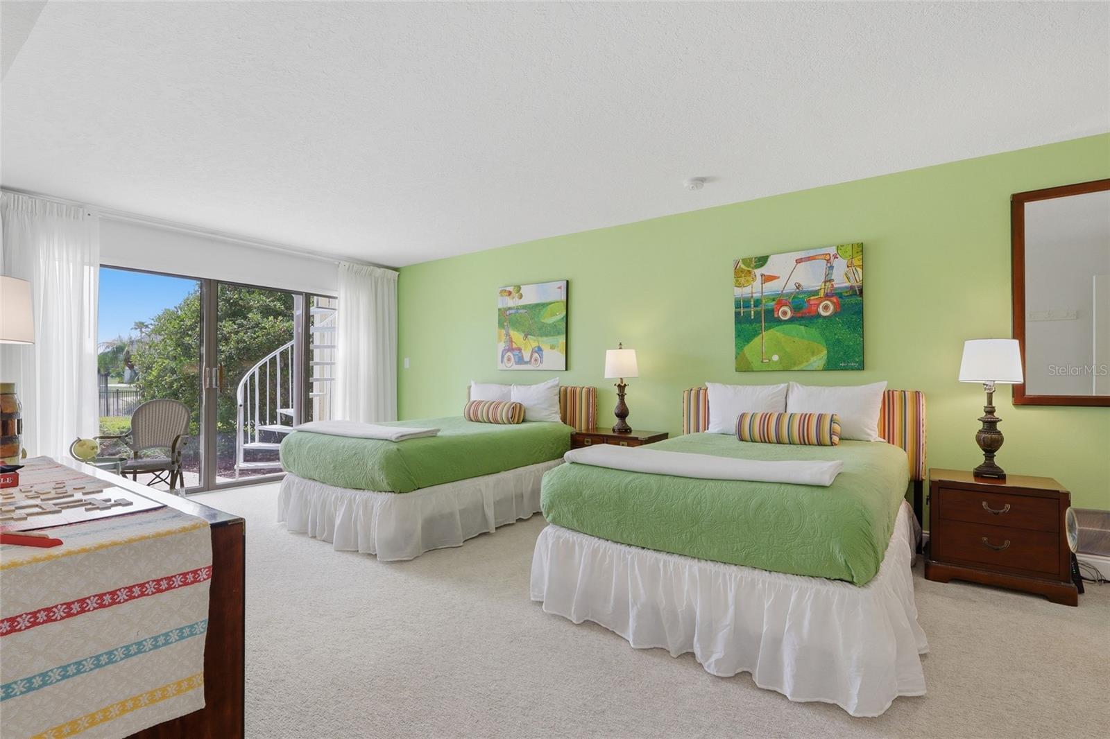 SADDLEBROOK - Residential