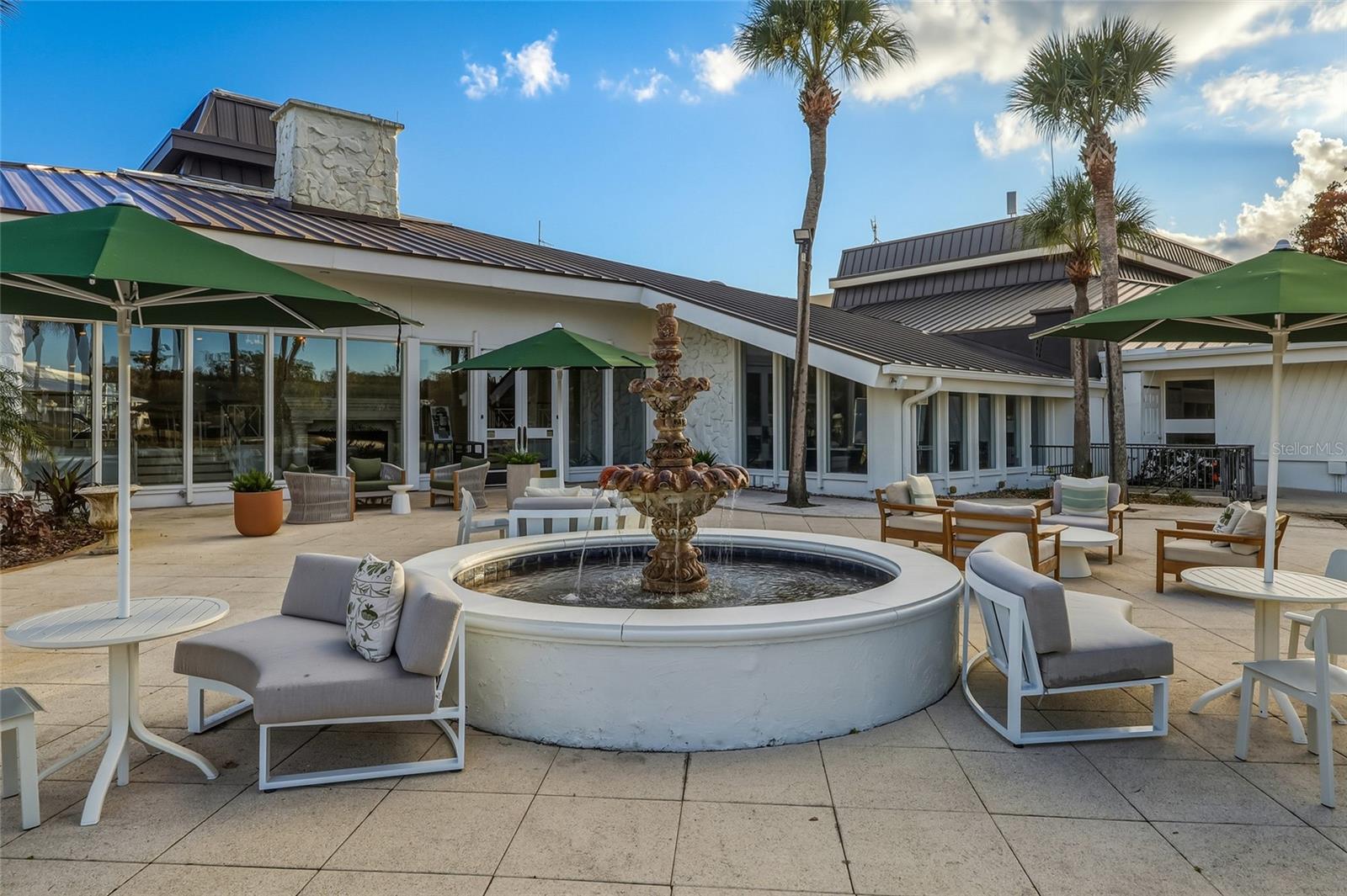 SADDLEBROOK - Residential