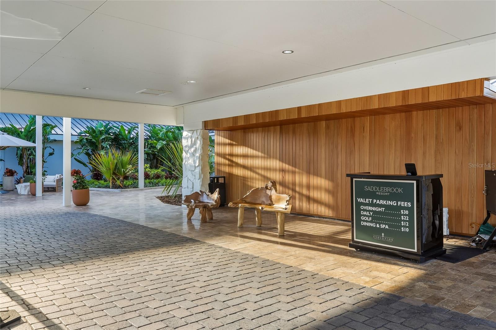 SADDLEBROOK - Residential