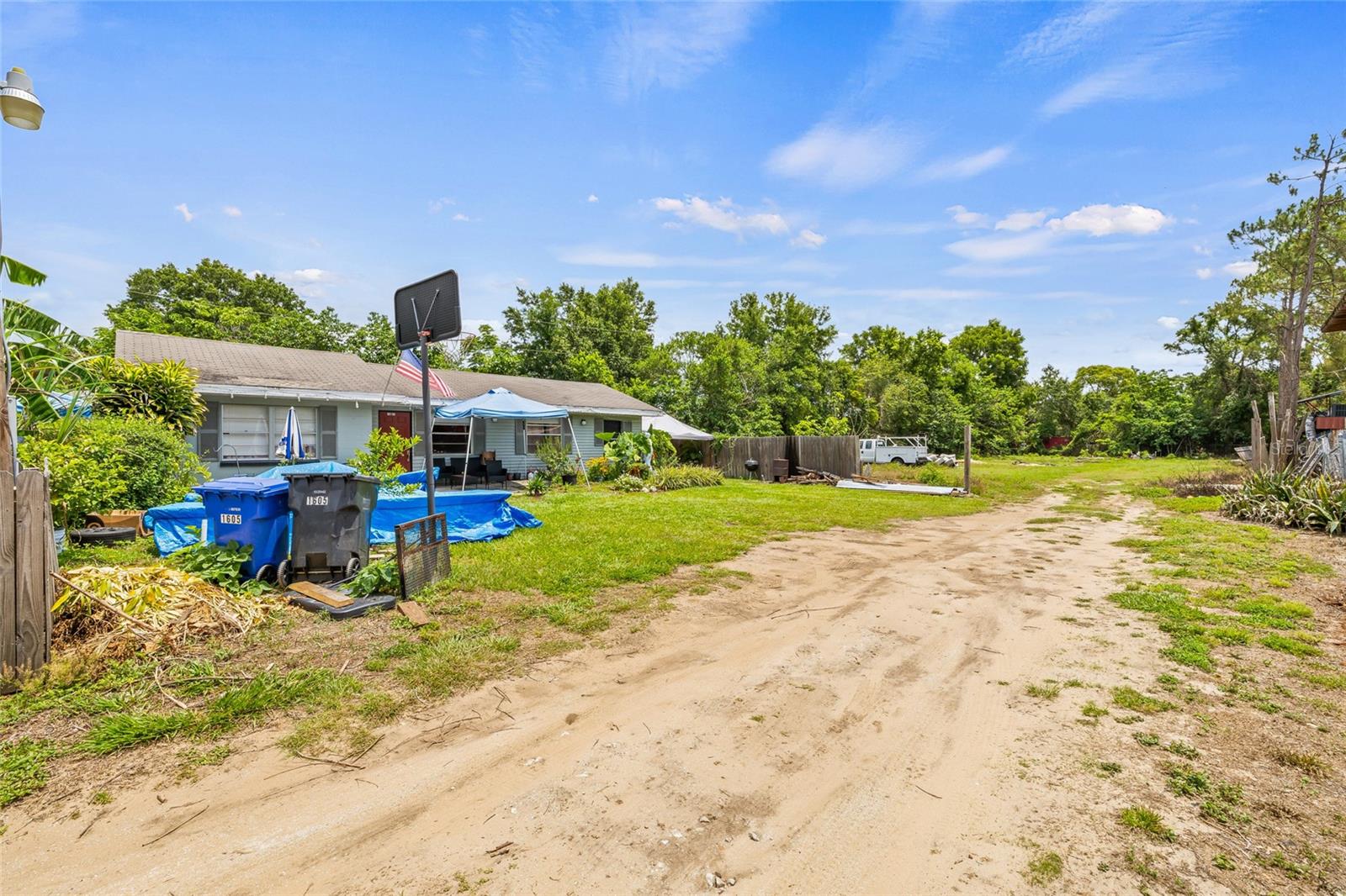 1607 BELL SHOALS ROAD