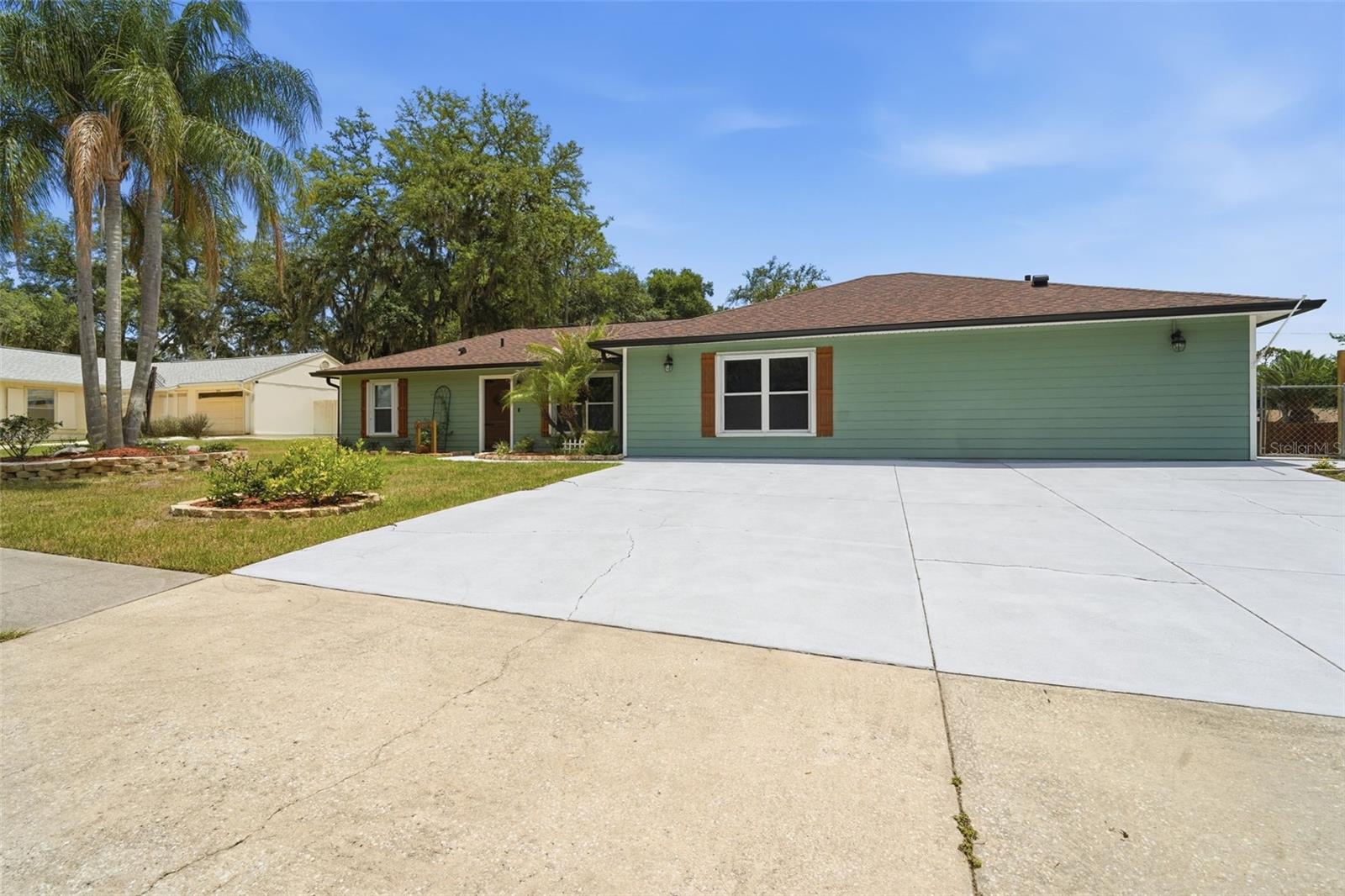DELTONA LAKES UNIT 42 - Residential
