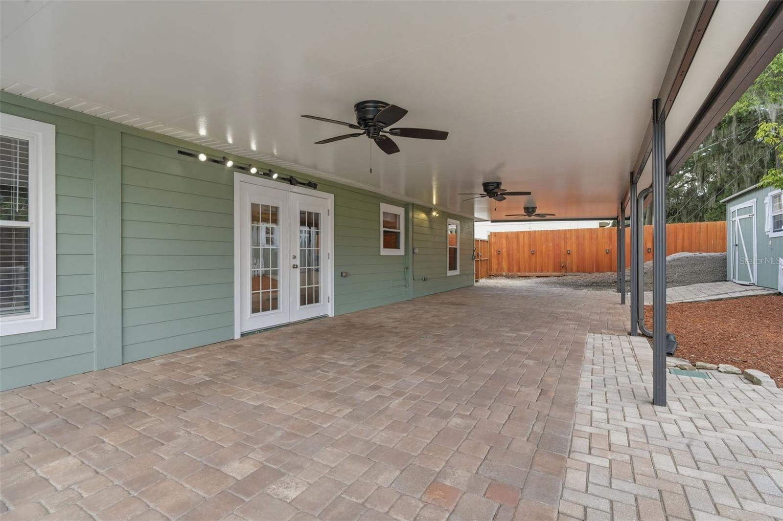 DELTONA LAKES UNIT 42 - Residential