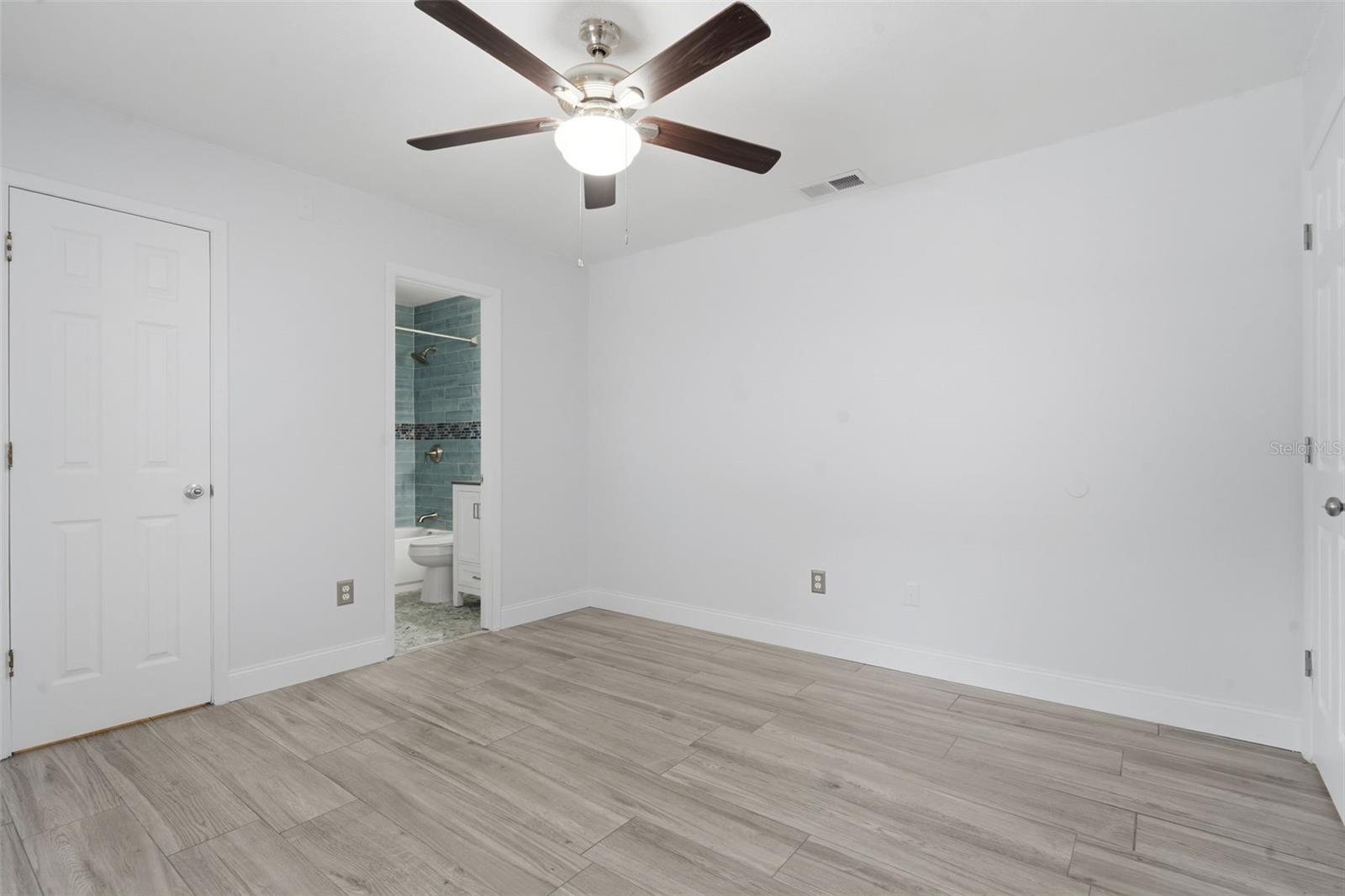 DELTONA LAKES UNIT 42 - Residential