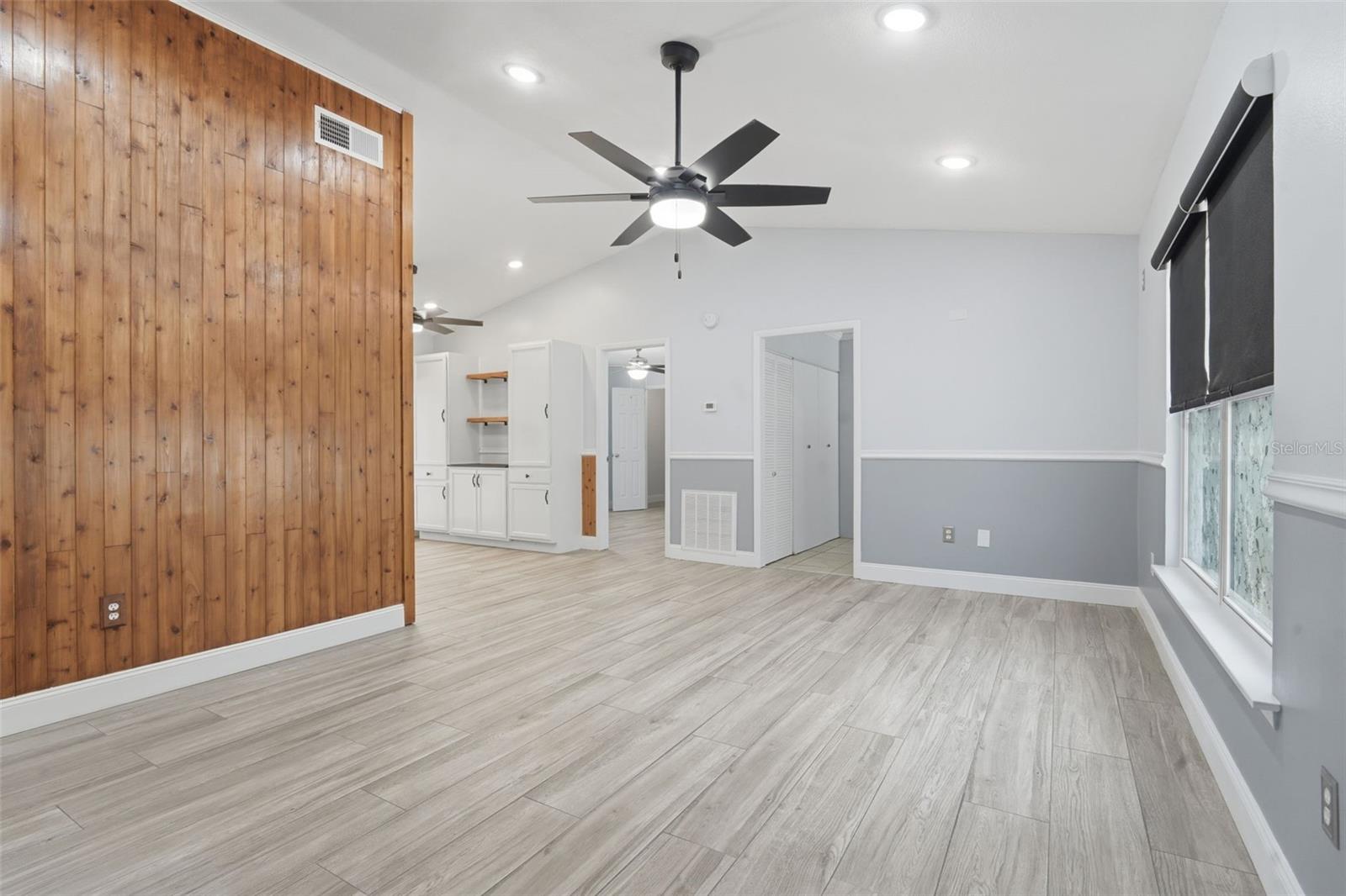 DELTONA LAKES UNIT 42 - Residential