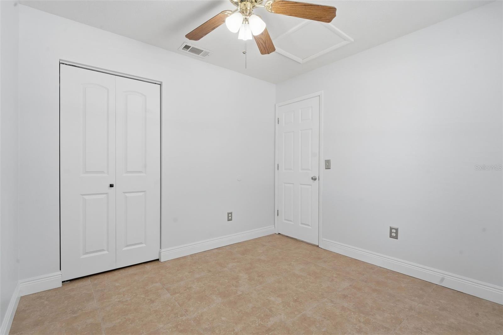 DELTONA LAKES UNIT 42 - Residential