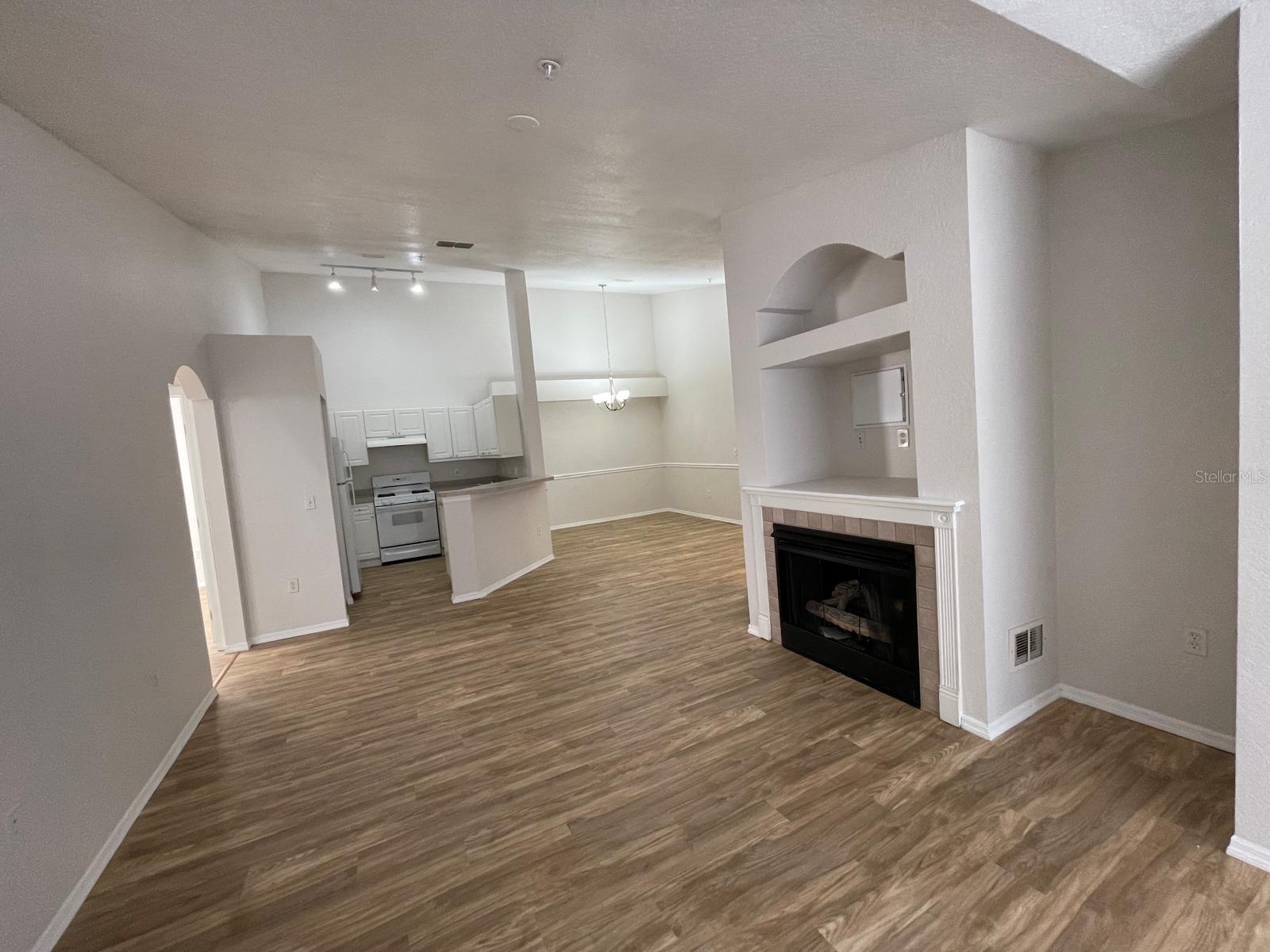 3313 S KIRKMAN ROAD 220