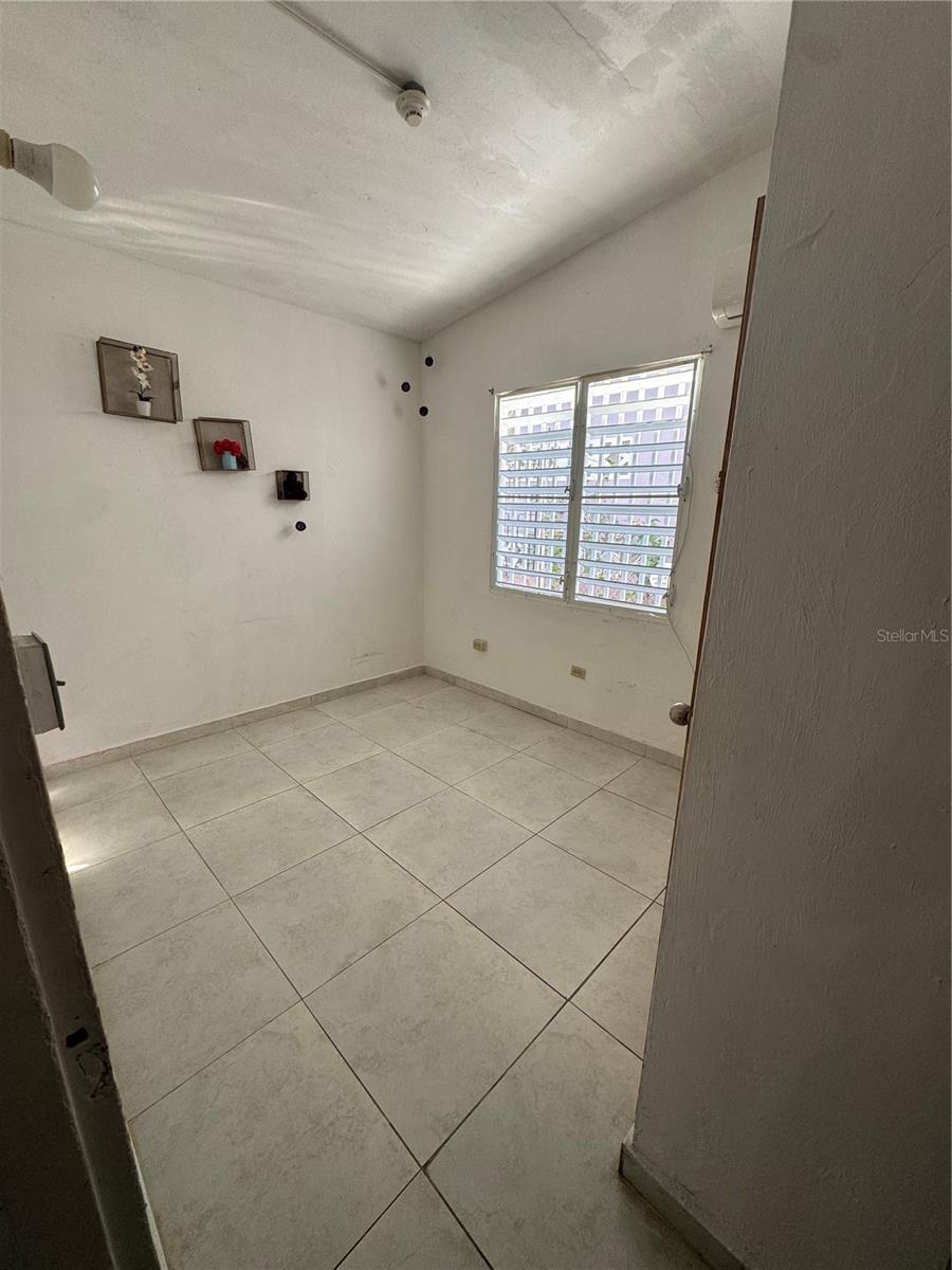 URBANIZACIÓN VILLA PRADES - Residential