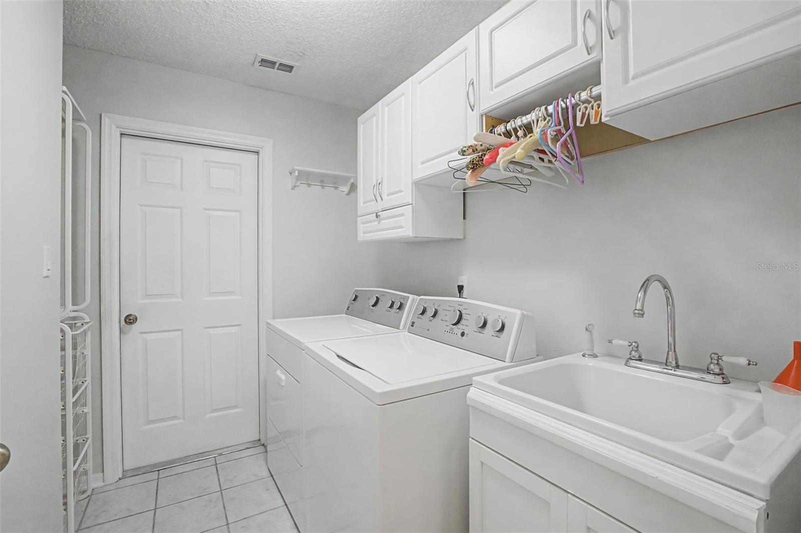 PLANTATION AT LEESBURG GLEN EAGLE VILLAGE TR A-E - Residential