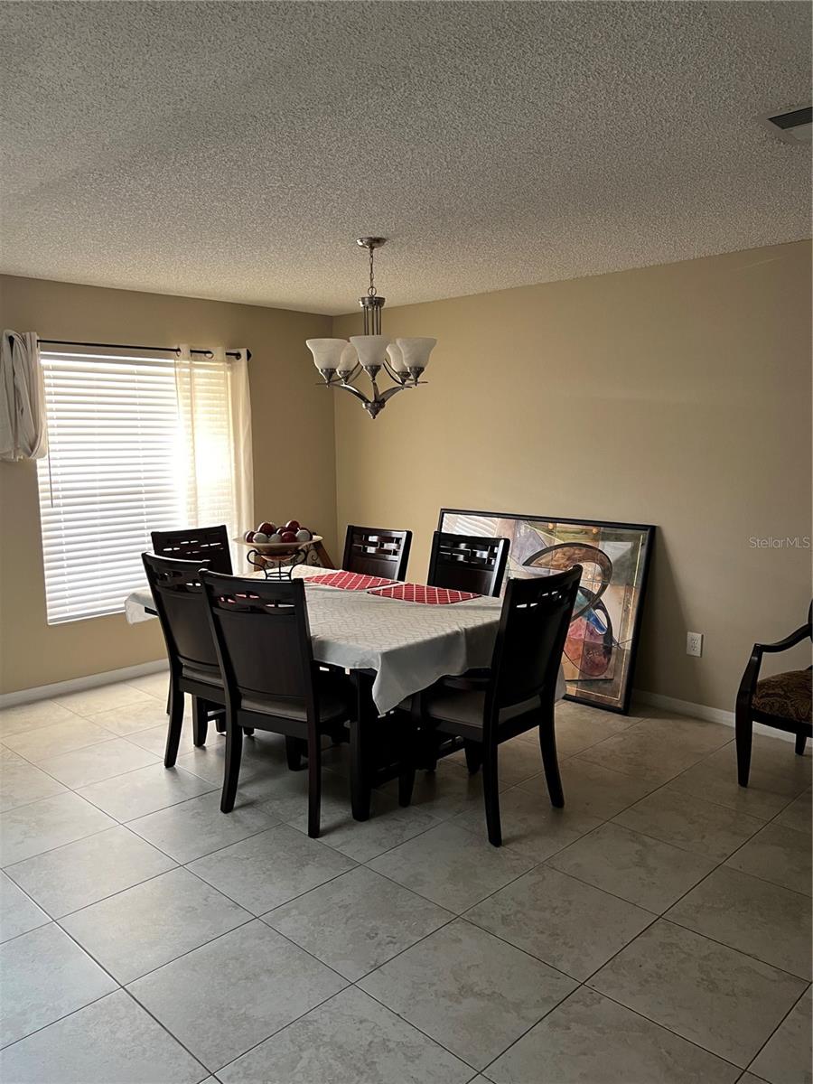 LAKE SHERWOOD HILLS GROVE SEC 07 - Residential Lease