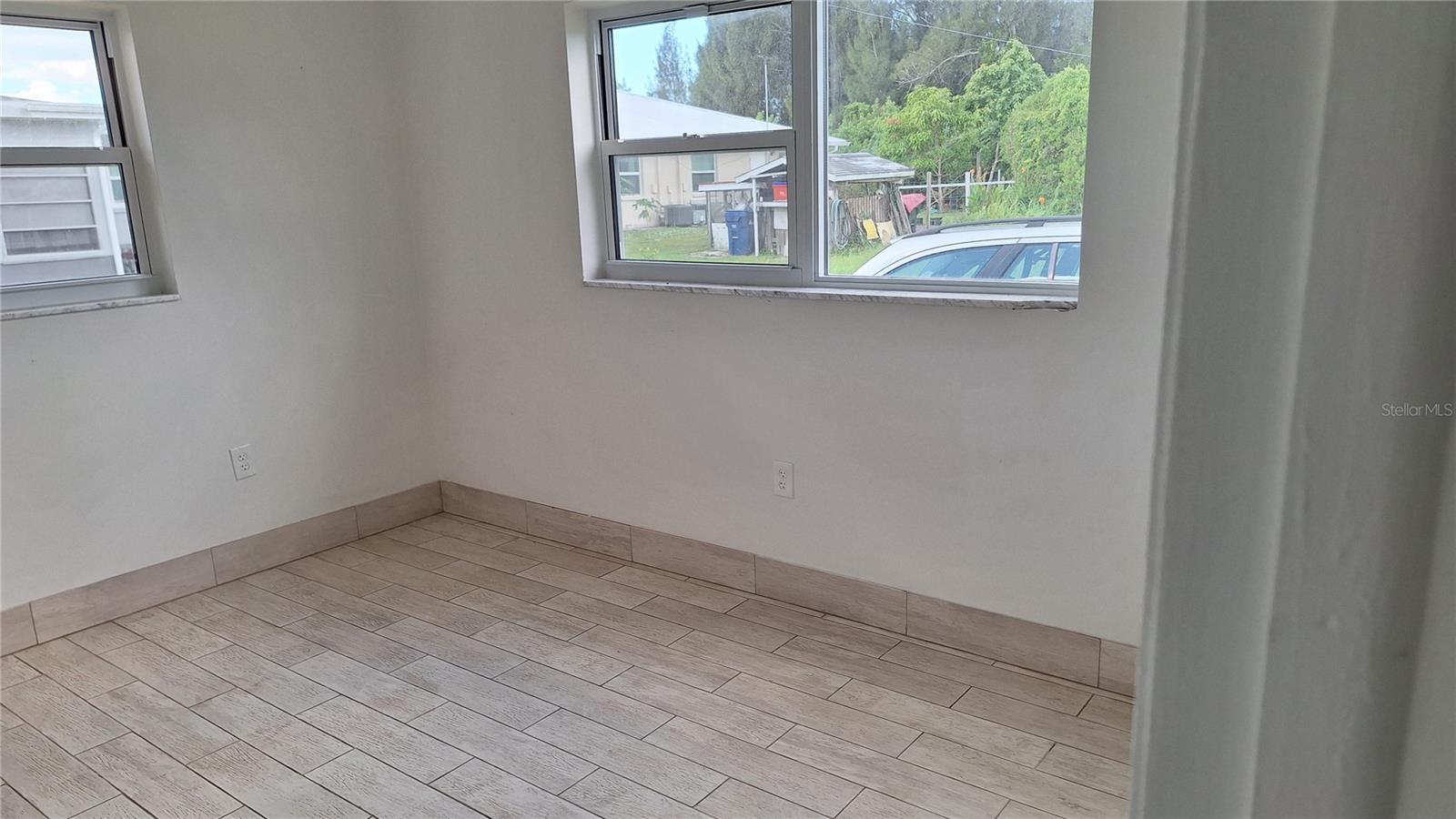 WARM MINERAL SPGS - Residential Lease