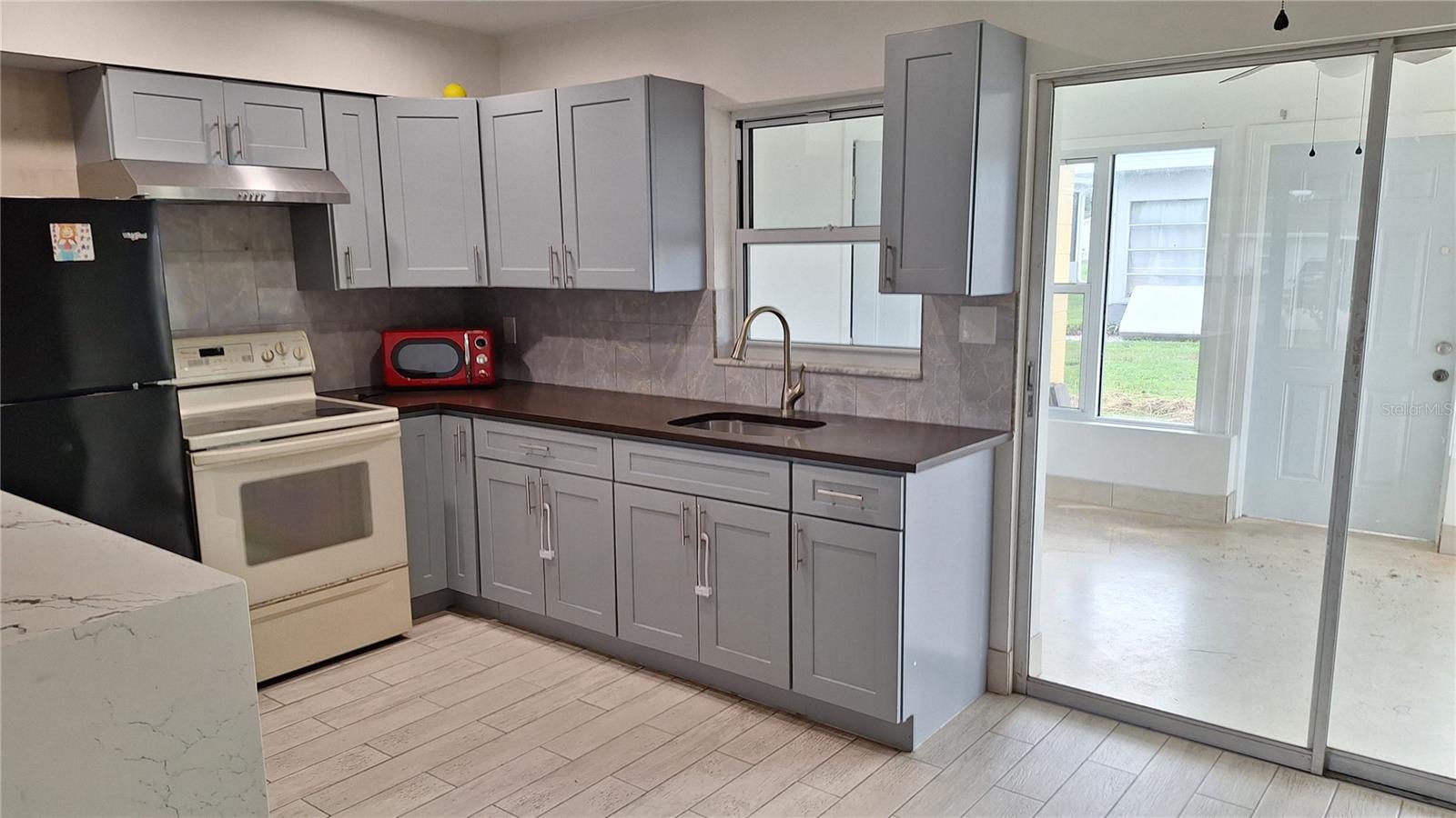 WARM MINERAL SPGS - Residential Lease