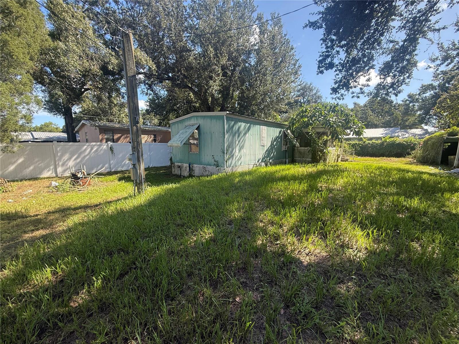 10004 MASSACHUSETTS STREET, GIBSONTON, FL, 33534 4 10004 MASSACHUSETTS STREET